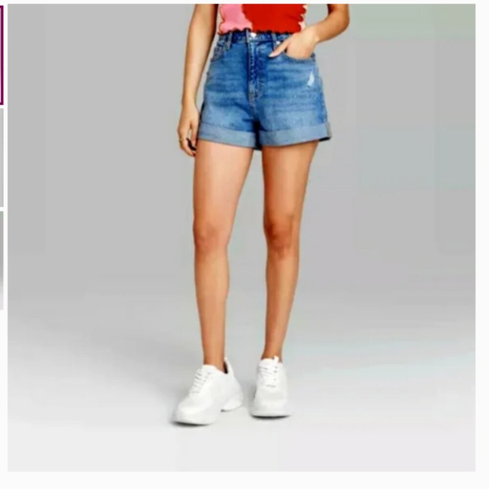 Women's Super-High Rise Rolled Cuff Mom Jean Shorts Wild Fable Size 4